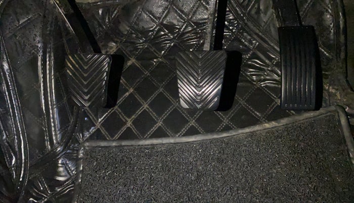 2017 Hyundai Elite i20 ASTA 1.2 (O), Petrol, Manual, 57,569 km, Pedals