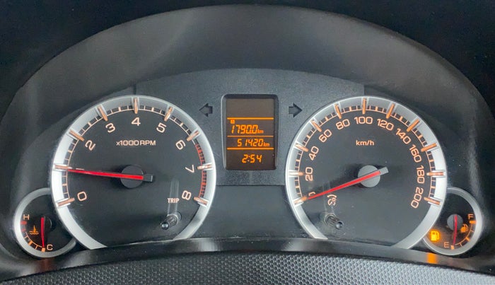 2014 Maruti Swift VXI D, Petrol, Manual, 51,521 km, Odometer Image