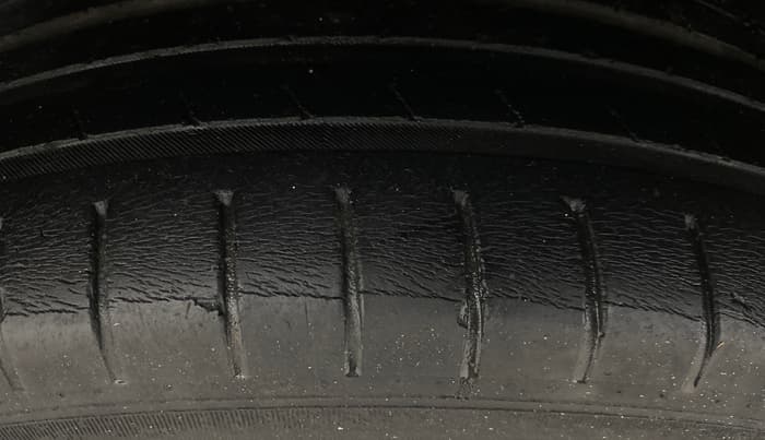 2018 Maruti Baleno ALPHA CVT PETROL 1.2, Petrol, Automatic, 71,685 km, Right Rear Tyre Tread