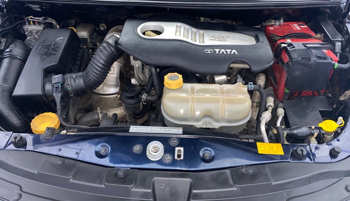 2017 Tata Hexa XT 4X4 7 STR, Diesel, Manual, 76,356 km, Engine View