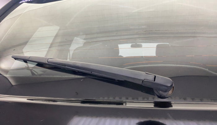 2017 Tata Hexa XT 4X4 7 STR, Diesel, Manual, 76,356 km, Rear Wiper