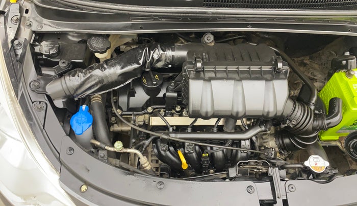 2013 Hyundai i10 SPORTZ 1.2, Petrol, Manual, 38,037 km, Engine View - Right