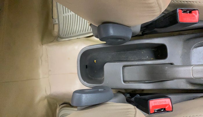 2013 Hyundai i10 SPORTZ 1.2, Petrol, Manual, 38,037 km, Driver Side Adjustment Panel