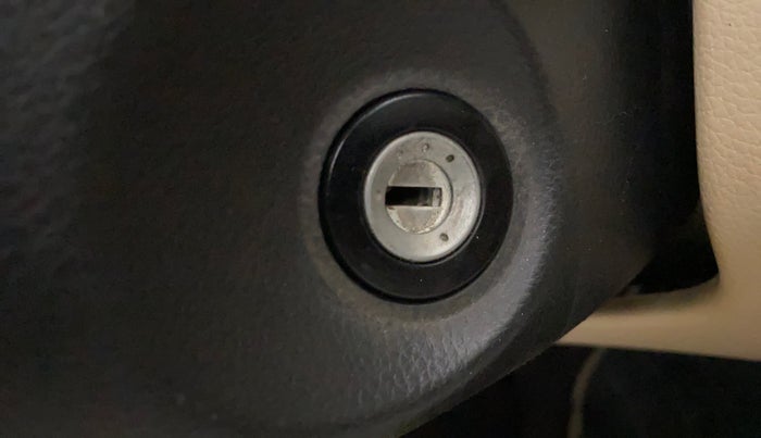 2018 Hyundai Eon ERA +, Petrol, Manual, 72,447 km, Keyless Start/ Stop Button