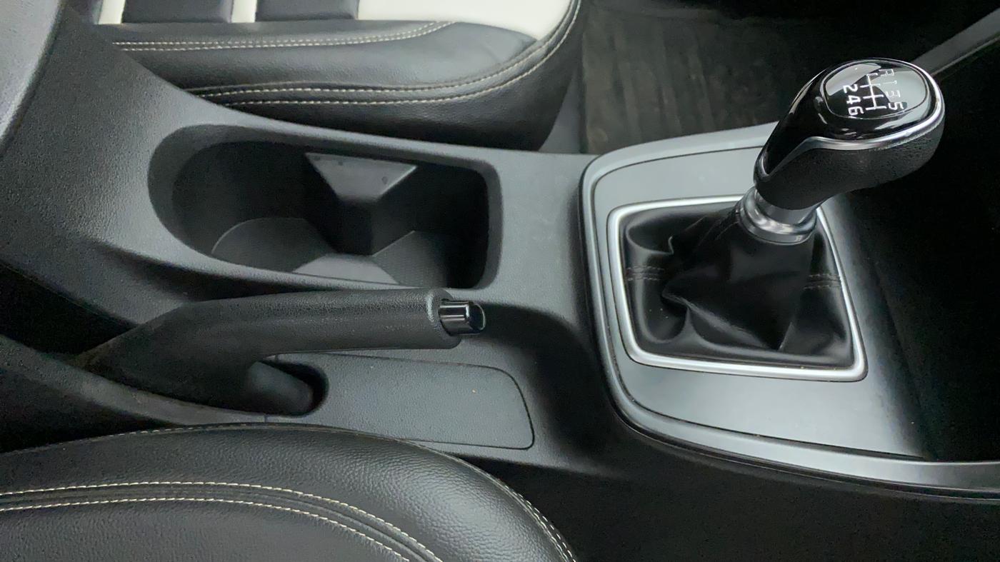 2021 Hyundai Creta S 1.5 PETROL, Petrol, Manual, 17,822 km, Gear Lever
