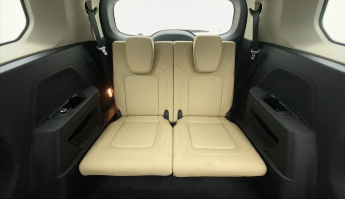 2021 Tata Safari XZA+ ADVENTURE, Diesel, Automatic, 8,975 km, Third Seat Row ( optional )