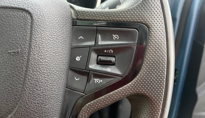 2021 Tata Safari XZA+ ADVENTURE, Diesel, Automatic, 8,975 km, Adaptive Cruise Control