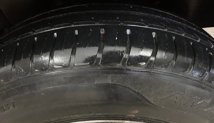 2019 Maruti Swift VXI, Petrol, Manual, 49,741 km, Left Rear Tyre Tread