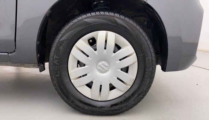 2020 Maruti Alto VXI PLUS, Petrol, Manual, 66,938 km, Right Front Wheel