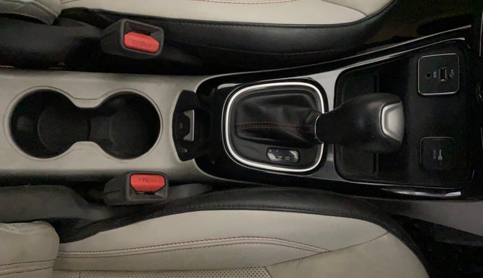 2017 Jeep Compass LIMITED 1.4 PETROL AT, Petrol, Automatic, 73,632 km, Gear Lever