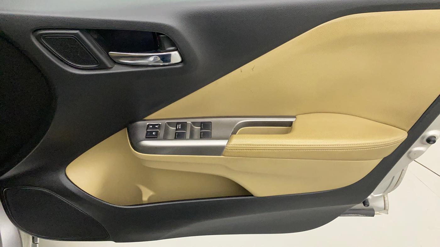 2014 Honda City 1.5L I-VTEC VX, Petrol, Manual, 84,155 km, Driver Side Door Panels Control