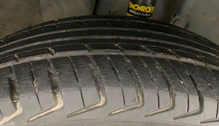 2019 Renault Kwid CLIMBER 1.0 AMT, Petrol, Automatic, 35,567 km, Right Front Tyre Tread