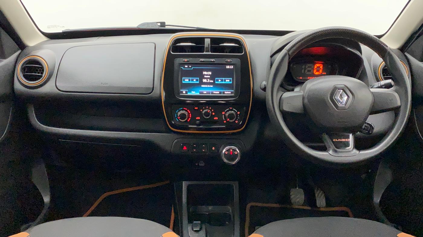 2019 Renault Kwid CLIMBER 1.0 AMT, Petrol, Automatic, 35,567 km, Dashboard