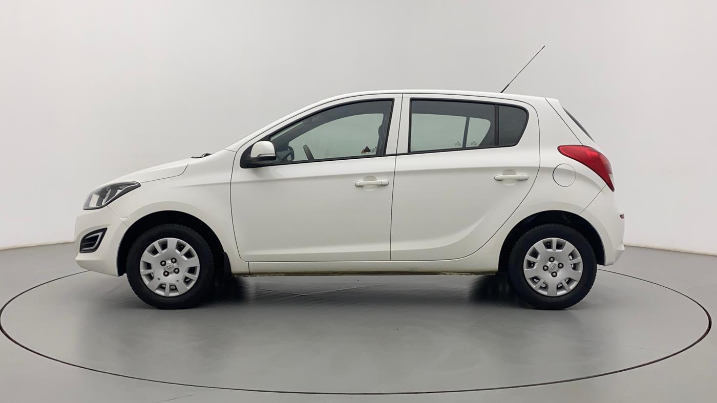 2013 Hyundai i20 MAGNA (O) 1.2, Petrol, Manual, 76,374 km, Left Side