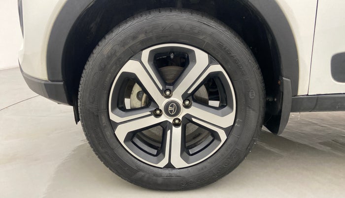 2021 Tata NEXON XZ+ SUNROOF 1.5 RTQ, Diesel, Manual, 20,646 km, Left Front Wheel