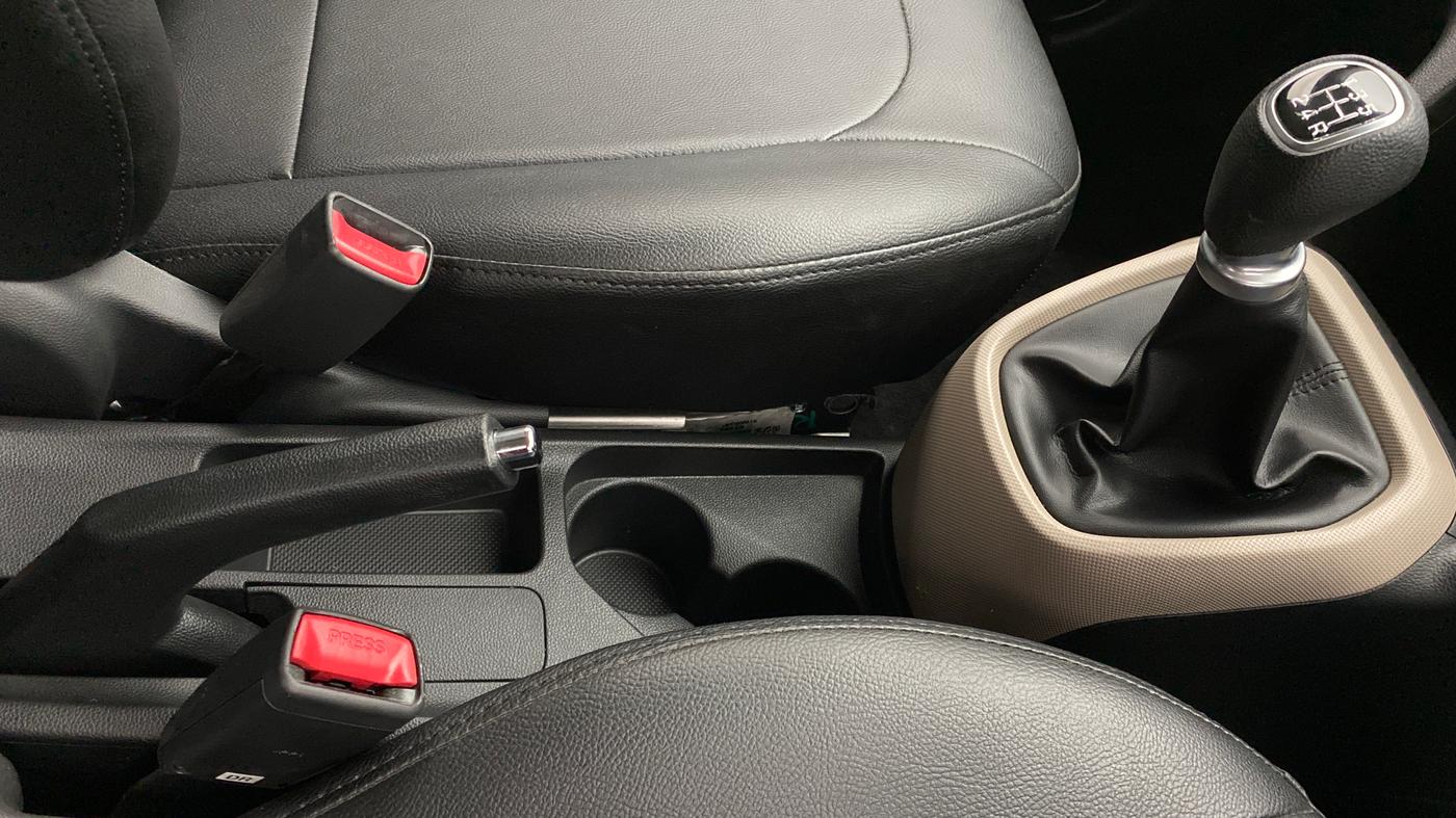 2019 Hyundai Grand i10 SPORTZ 1.2 KAPPA VTVT, Petrol, Manual, 3,309 km, Gear Lever