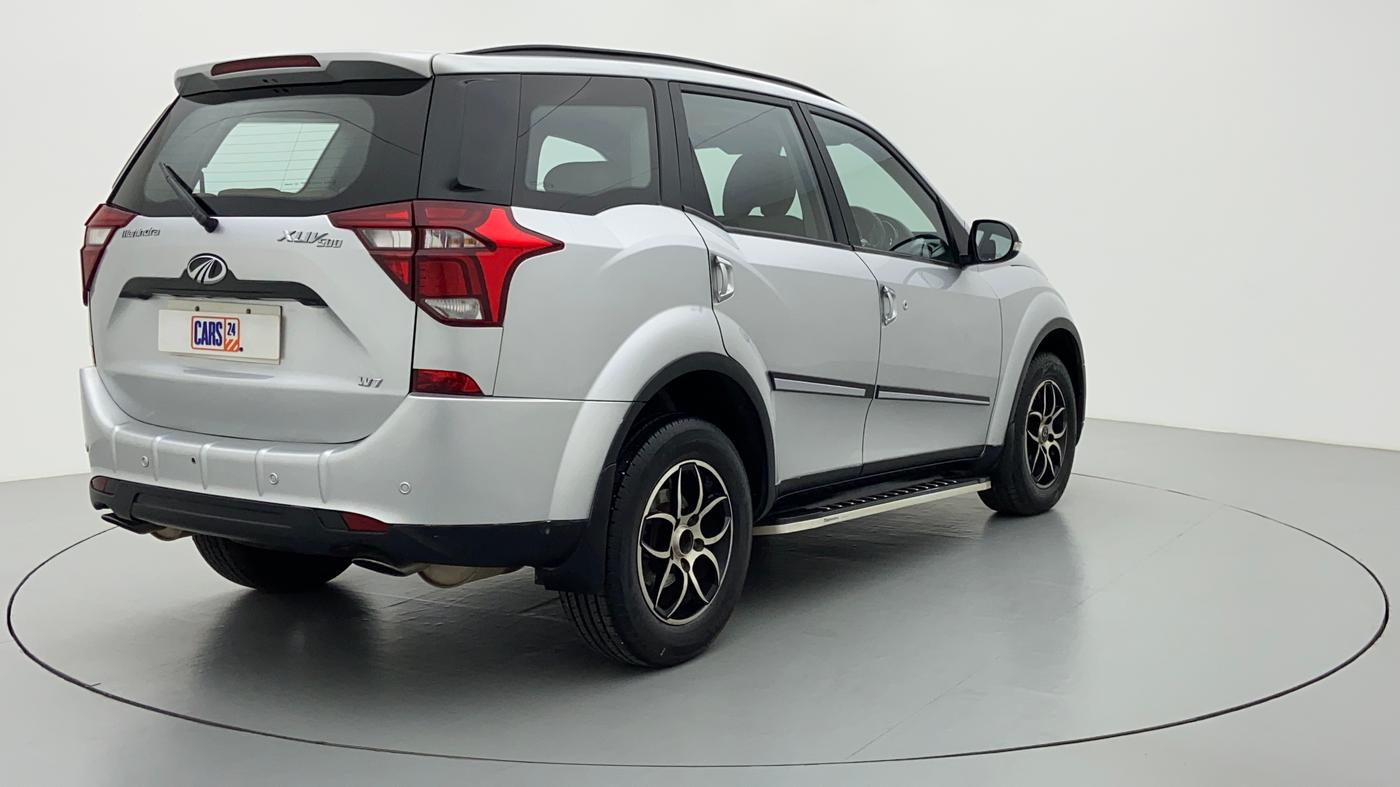 2018 Mahindra XUV500 W7 FWD, Diesel, Manual, 68,134 km, Right Back Diagonal