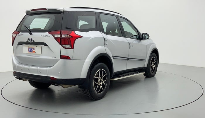 2018 Mahindra XUV500 W7 FWD, Diesel, Manual, 68,134 km, Right Back Diagonal