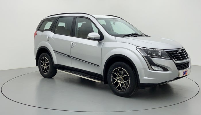 2018 Mahindra XUV500 W7 FWD, Diesel, Manual, 68,134 km, Right Front Diagonal