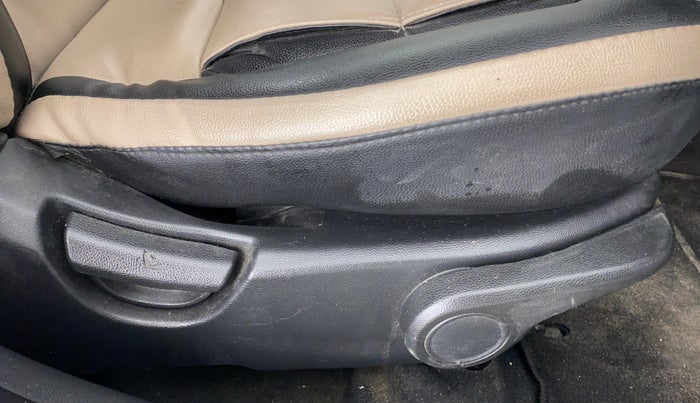 2014 Hyundai Xcent S 1.2 OPT, Petrol, Manual, 73,399 km, Driver Side Adjustment Panel