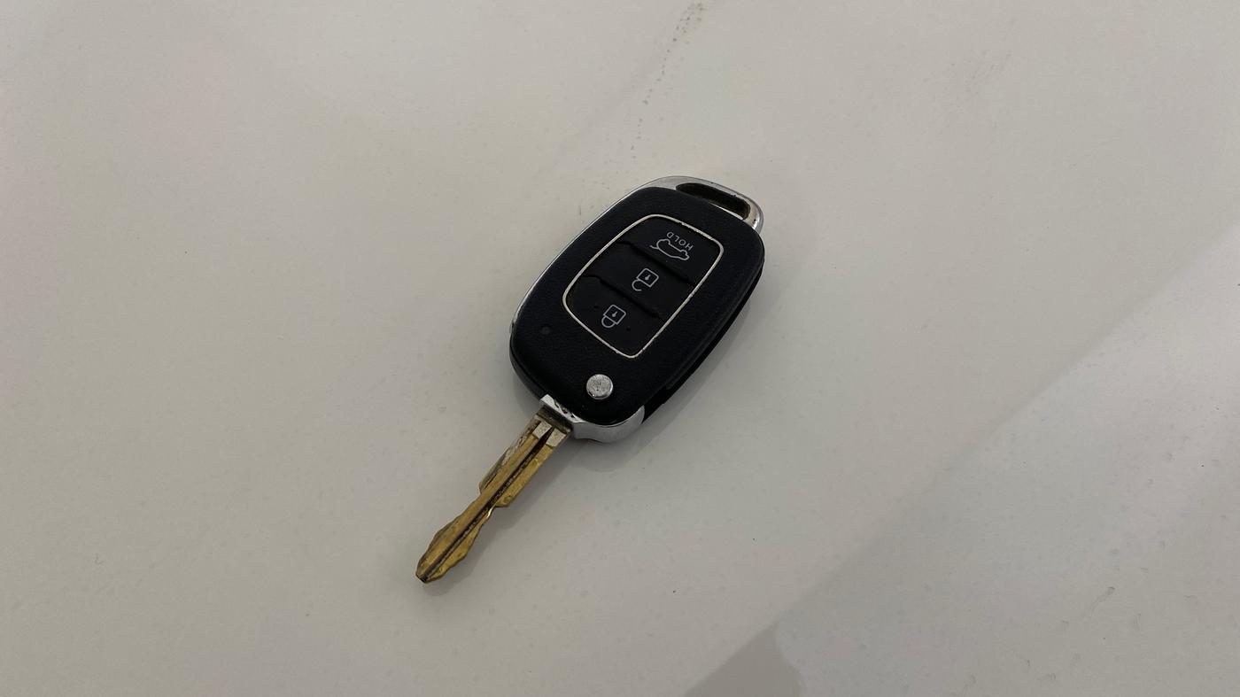2018 Hyundai Creta E PLUS 1.6 PETROL, Petrol, Manual, 66,724 km, Key Close Up