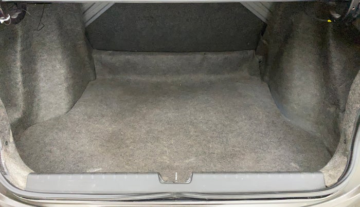 2015 Honda City 1.5L I-VTEC SV, Petrol, Manual, 60,833 km, Boot Inside