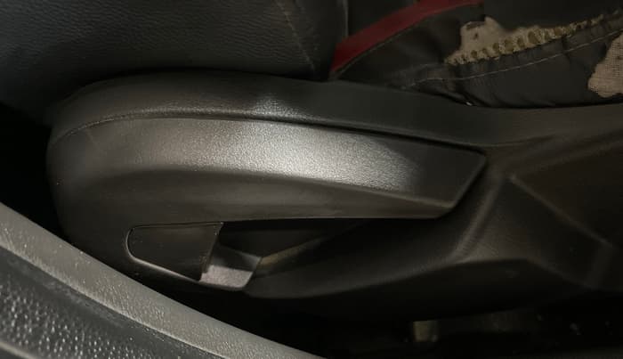 2018 Ford FREESTYLE TREND 1.2 PETROL, Petrol, Manual, 14,765 km, Driver Side Adjustment Panel