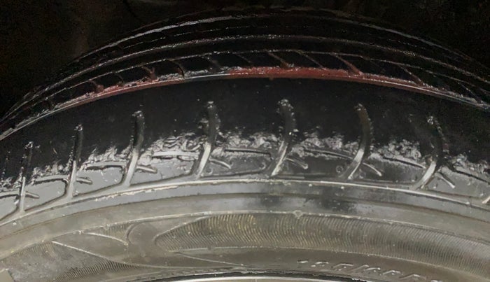 2018 Hyundai Elite i20 ASTA 1.2, Petrol, Manual, 39,250 km, Left Front Tyre Tread