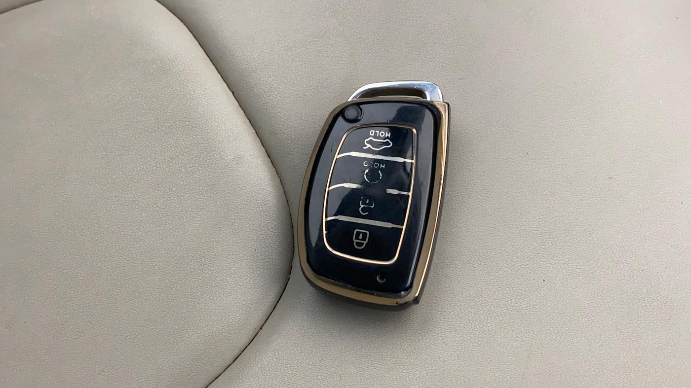 2024 Hyundai Creta SX TECH 1.5 PETROL iVT, Petrol, Automatic, 23,148 km, Key Close Up