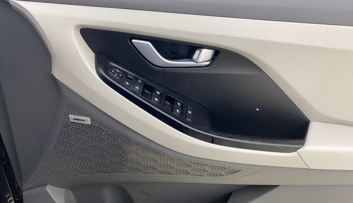 2024 Hyundai Creta SX TECH 1.5 PETROL iVT, Petrol, Automatic, 23,148 km, Driver Side Door Panels Control