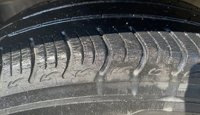 2022 Honda Amaze 1.2L I-VTEC VX, Petrol, Manual, 34,195 km, Left Front Tyre Tread