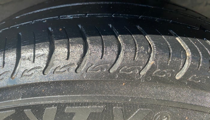 2022 Honda Amaze 1.2L I-VTEC VX, Petrol, Manual, 34,195 km, Left Rear Tyre Tread