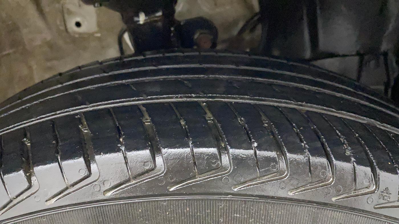 2020 Maruti New Wagon-R LXI CNG 1.0, CNG, Manual, 60,618 km, Right Front Tyre Tread