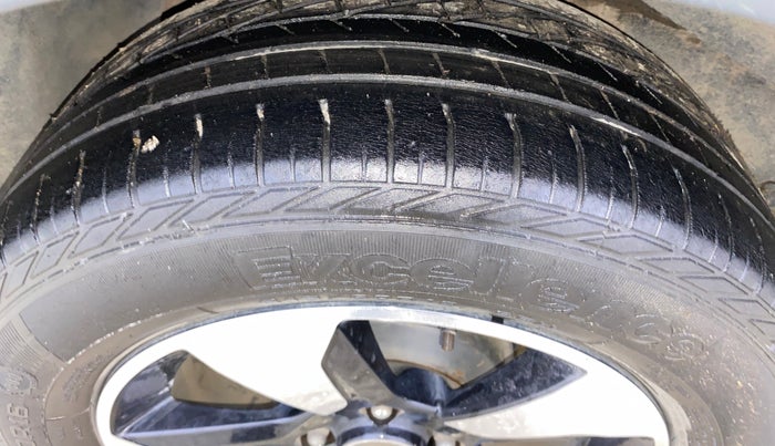 2019 Tata NEXON XZA PLUS PETROL, Petrol, Automatic, 73,158 km, Right Rear Tyre Tread