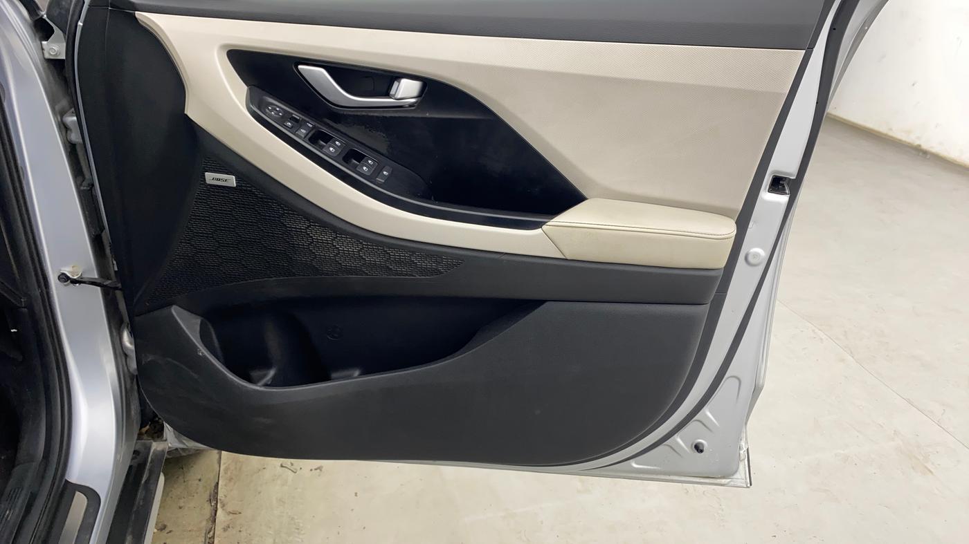 2021 Hyundai Creta SX (O) IVT 1.5 PETROL, Petrol, Automatic, 1,09,644 km, Driver Side Door Panels Control