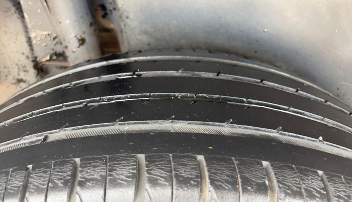 2021 Toyota URBAN CRUISER HIGH GRADE MT, Petrol, Manual, 44,607 km, Right Rear Tyre Tread