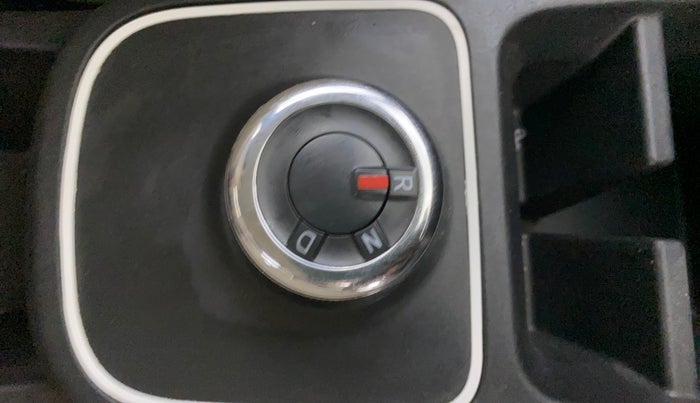 2023 Renault Kwid CLIMBER AMT 1.0, Petrol, Automatic, 20,654 km, Gear Lever