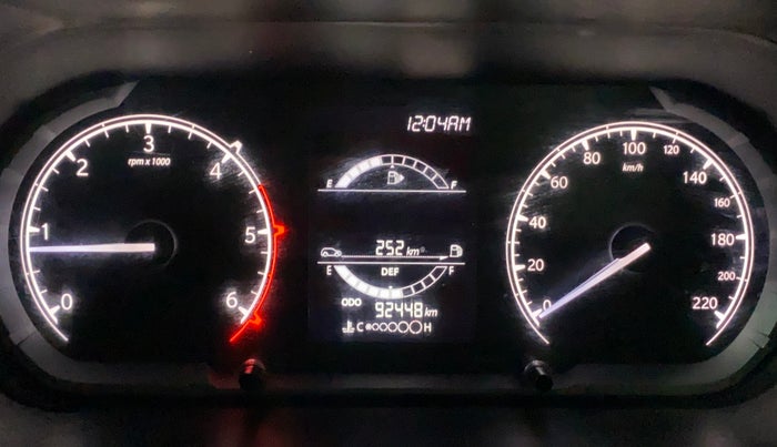 2020 Tata Harrier XE 2.0L KRYOTEC, Diesel, Manual, 92,436 km, Odometer Image