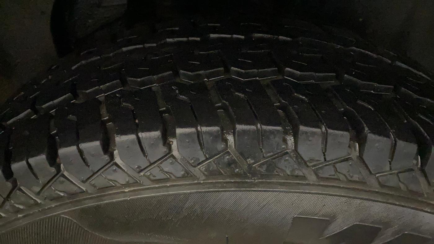 2020 Tata Harrier XE 2.0L KRYOTEC, Diesel, Manual, 92,633 km, Left Rear Tyre Tread