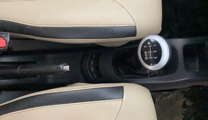 2017 Maruti Wagon R 1.0 VXI+, Petrol, Manual, 57,139 km, Gear Lever