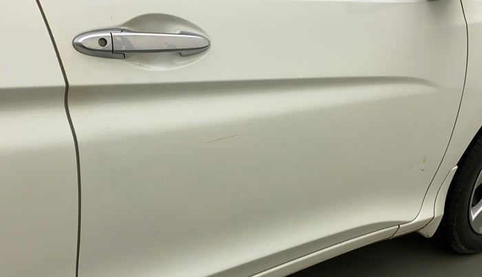 2016 Honda City 1.5L I-VTEC V MT, Petrol, Manual, 32,404 km, Driver-side door - Slightly dented