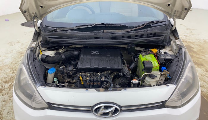 2015 Hyundai Xcent BASE 1.2, CNG, Manual, 1,28,390 km, Engine View