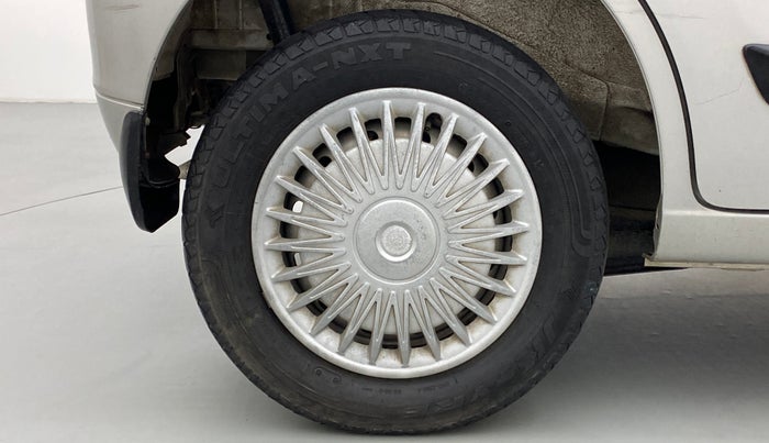 2017 Maruti Wagon R 1.0 LXI CNG, CNG, Manual, 45,180 km, Right Rear Wheel