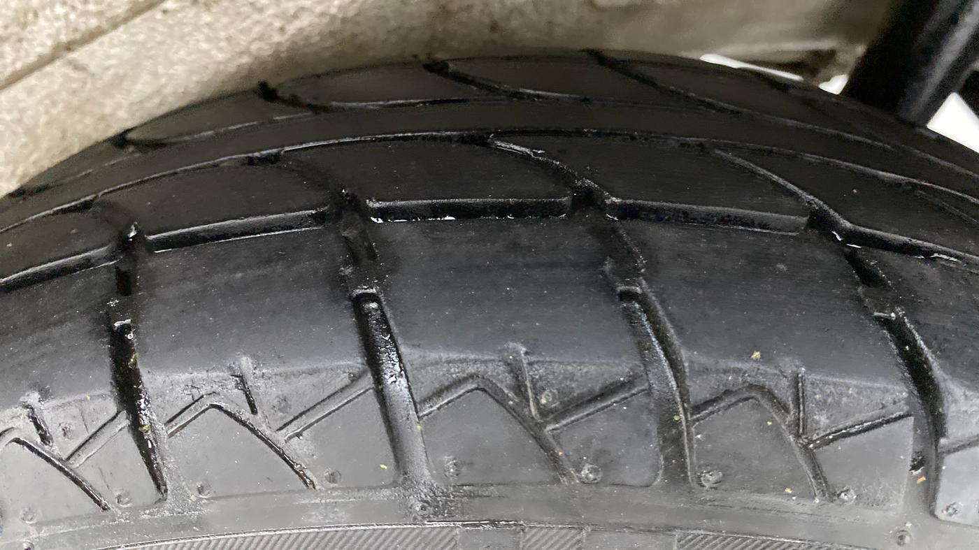 2017 Maruti Wagon R 1.0 LXI CNG, CNG, Manual, 45,180 km, Left Rear Tyre Tread
