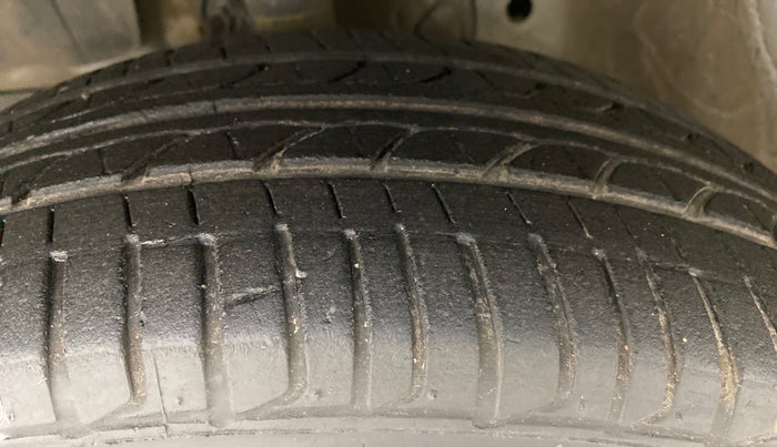2019 Honda Jazz 1.2L I-VTEC VX CVT, Petrol, Automatic, 63,460 km, Left Front Tyre Tread