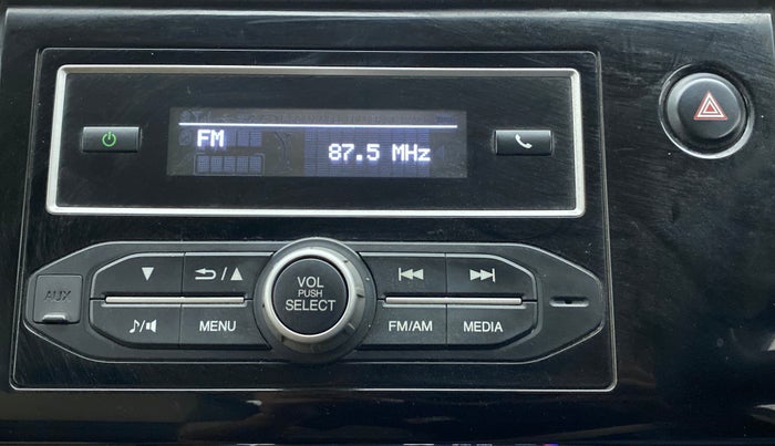 2018 Honda Brio S(O) MT, CNG, Manual, 42,610 km, Infotainment System