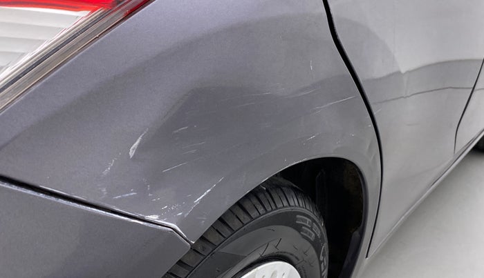2018 Honda Brio S(O) MT, CNG, Manual, 42,610 km, Right quarter panel - Slightly dented