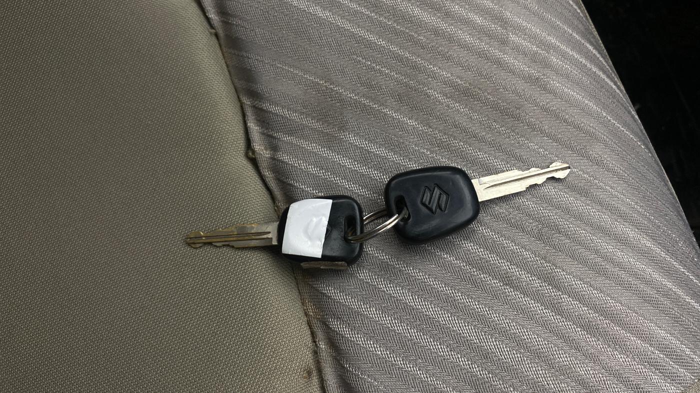 2016 Maruti Alto K10 VXI, Petrol, Manual, 75,713 km, Key Close Up