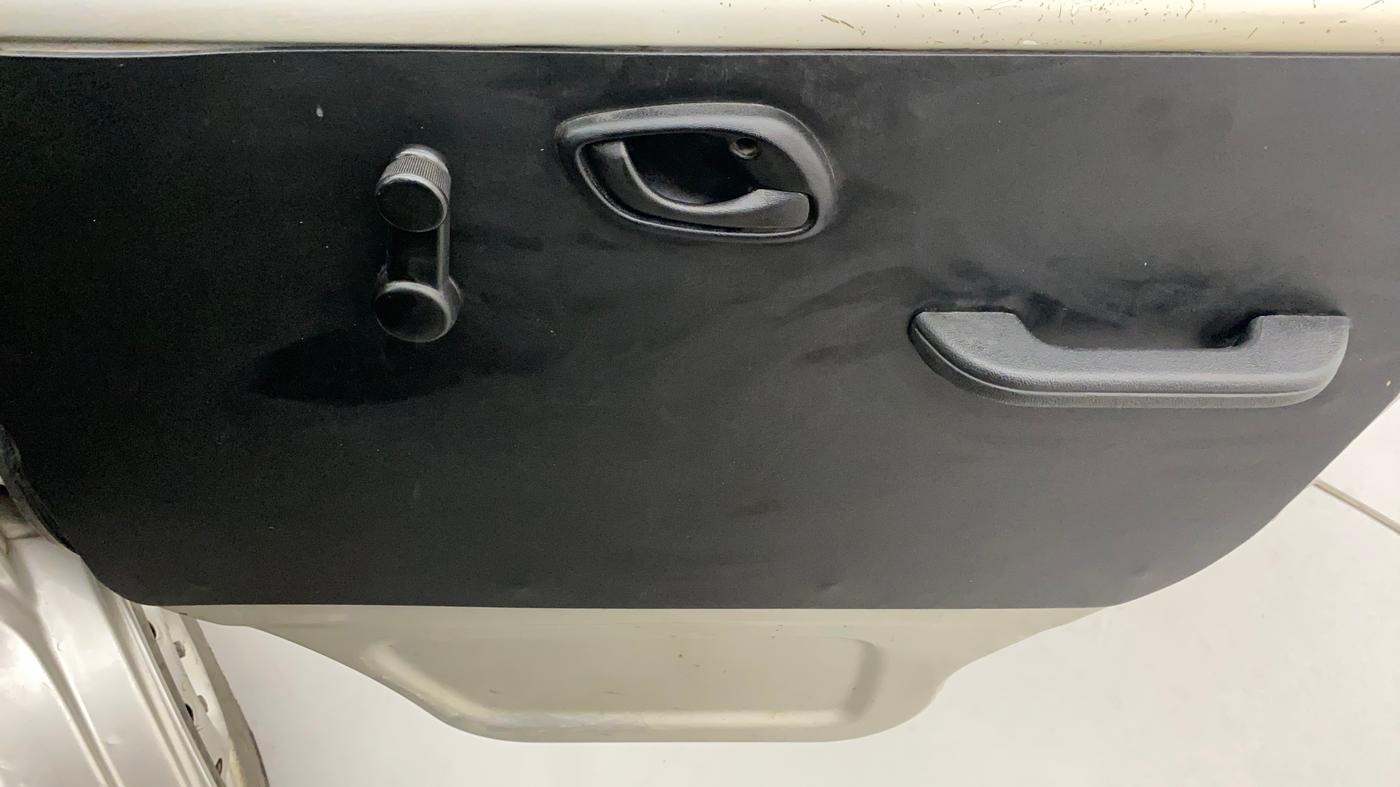 2020 Maruti Eeco 5 STR WITH A/C+HTR, Petrol, Manual, 95,338 km, Driver Side Door Panels Control