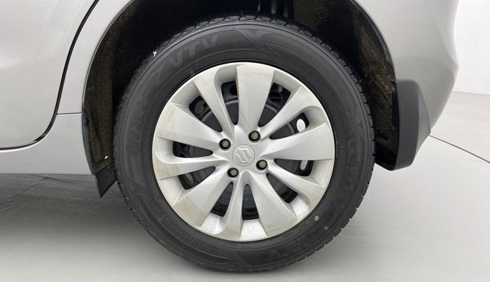 2016 Maruti Baleno DELTA PETROL 1.2, Petrol, Manual, 8,740 km, Left Rear Wheel